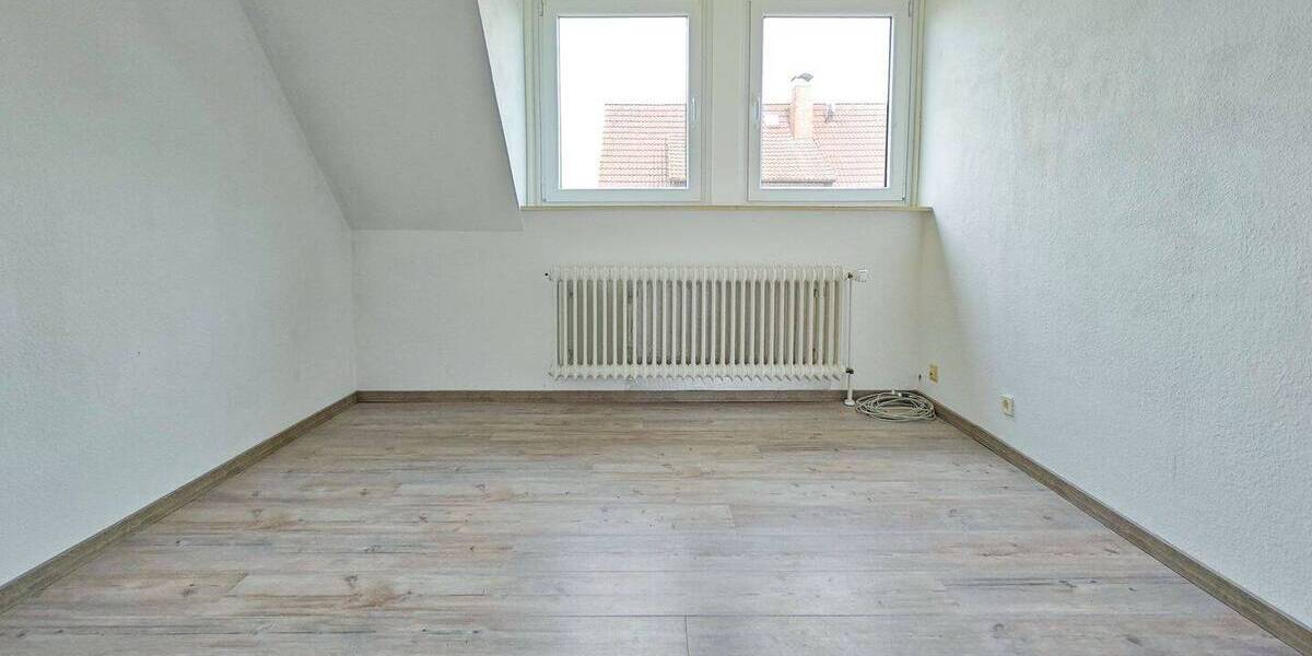Mehrfamilienhaus, Wohnhaus Bremen Burg-Grambke - 6 Zimmer, 143 m&sup2;, 376.000&euro; | Angebot:26820353
