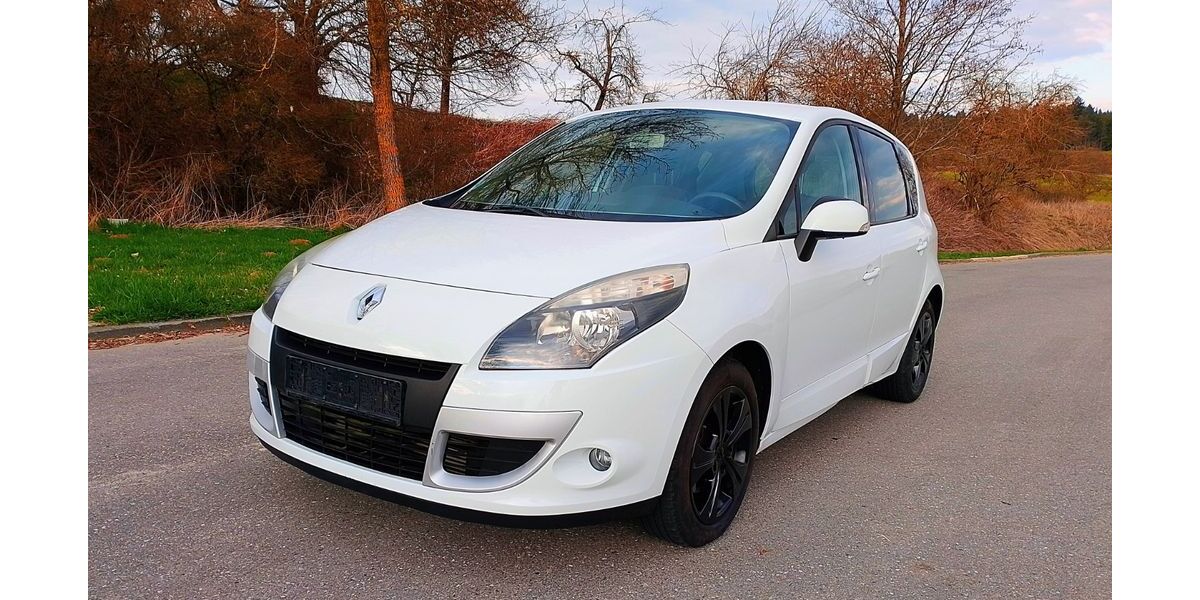 Renault Scenic 135.000 km 5.599 &euro; Rottweil 78628