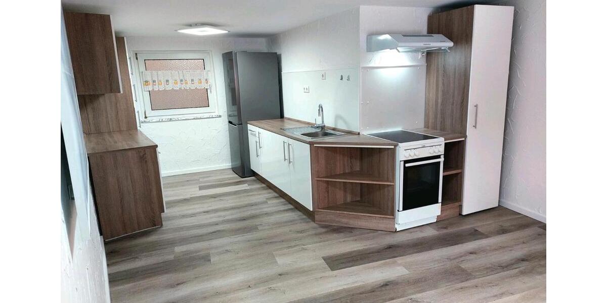 Einfamilienhaus Bischofsheim in der Rhön - 3 Zimmer, 71 m&sup2;, 900&euro; | Angebot:26432103