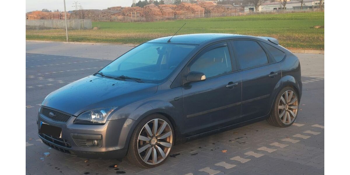 Ford Focus 126.000 km 3.650 &euro; Haselünne 49740