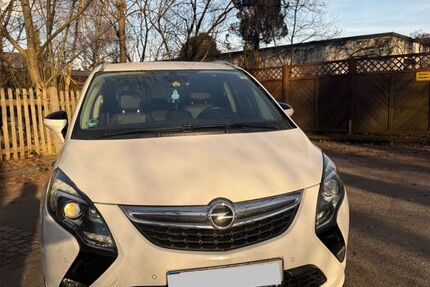 Opel Zafira 240.000 km 9.500 &euro; Trudering 81735