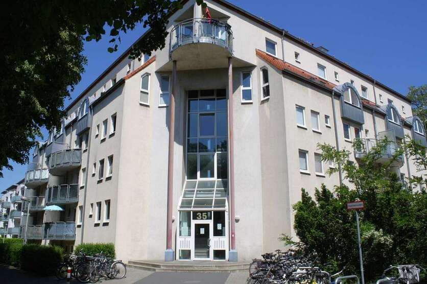 Wohnung zum Mieten in Braunschweig 330 € 24.77 m²
