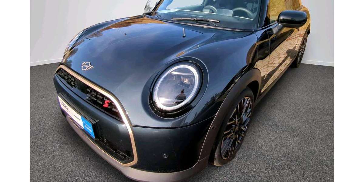 Mini Cooper S 2.480 km 33.038 &euro; München 80788