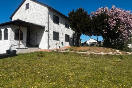 Haus Hilpoltstein - 6 Zimmer, 250 m&sup2;, 659.000&euro; | Angebot:26904056