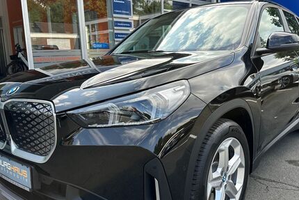 BMW iX1 6.100 km 40.900 € Münster 48167