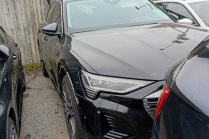 Audi Q8 e-tron 21.900 km 47.940 &euro; Wendlingen am Neckar 73240