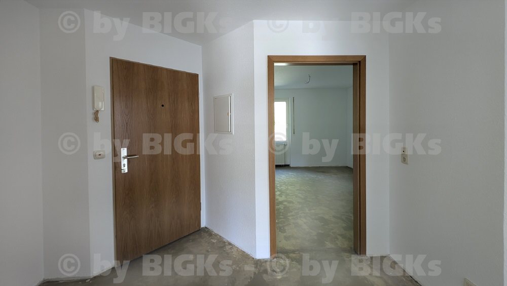 BIGKs: Suhl - Nähe Klinikum: 2 Zimmer-Wohnung mit Einbauküche und Terrasse (-;) - Erdgeschoßwohnung Suhl Suhl Heinbergsiedlung | Angebot:26418684