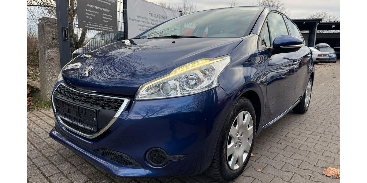 Peugeot 208 97.100 km 4.999 &euro; LUDWIGSHAFEN AM RHEIN 67071