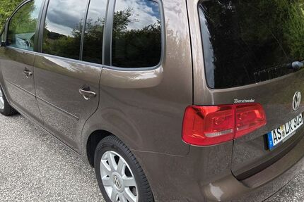 VW Touran 147.900 km 6.900 &euro; Illschwang 92278