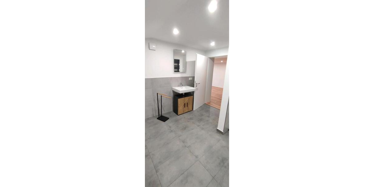Etagenwohnung Amberg - 2 Zimmer, 110 m&sup2;, 1.700&euro; | Angebot:26658346