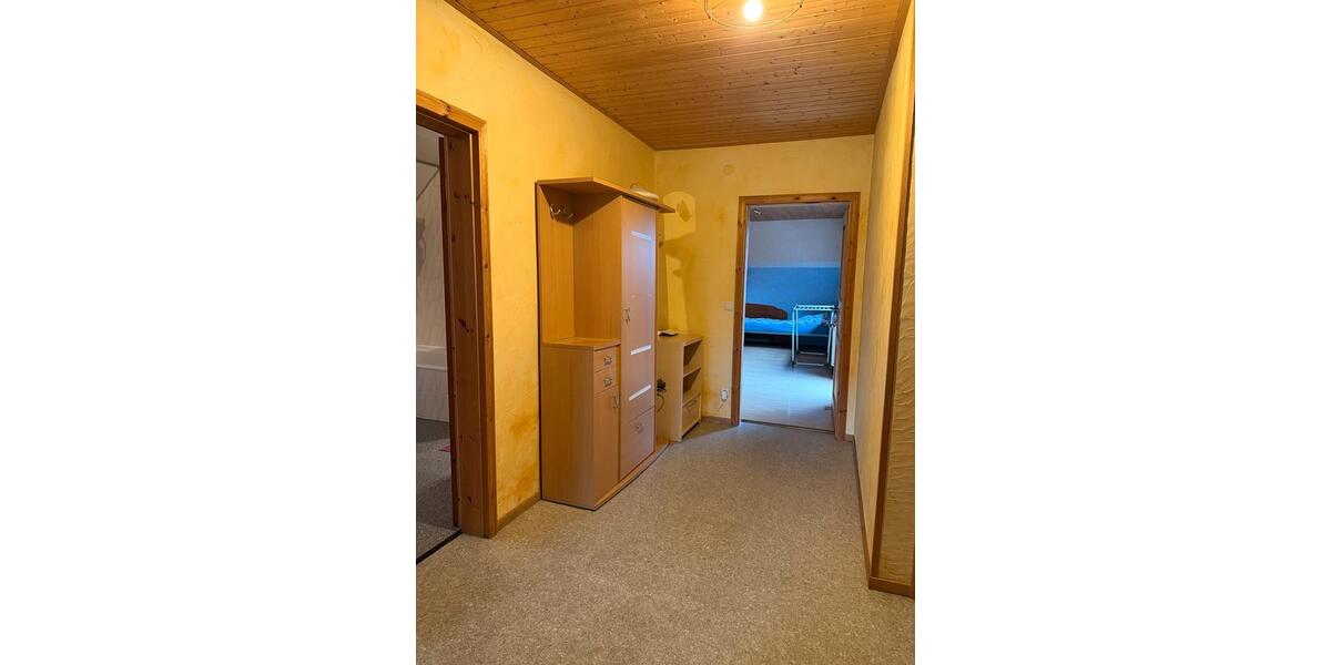 Dachgeschoßwohnung Dörpen - 5 Zimmer, 80 m&sup2;, 280&euro; | Angebot:25179381