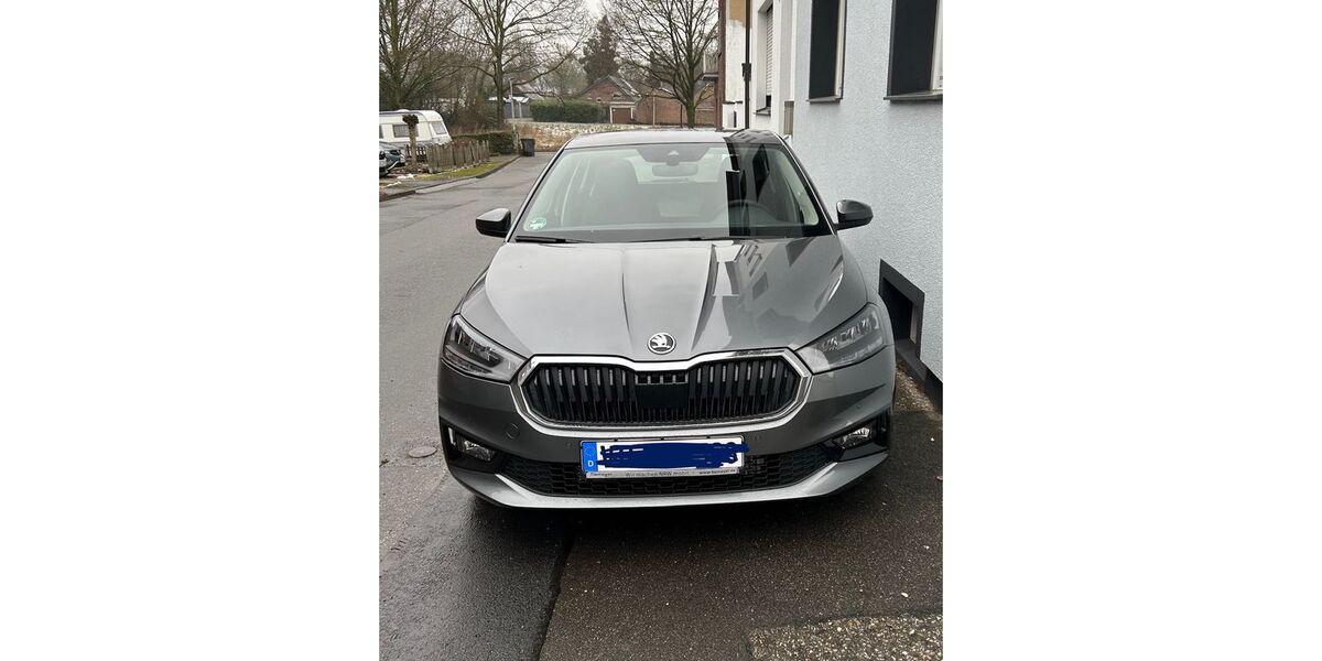 Skoda Fabia 2.200 km 22.000 &euro; Viersen 41748