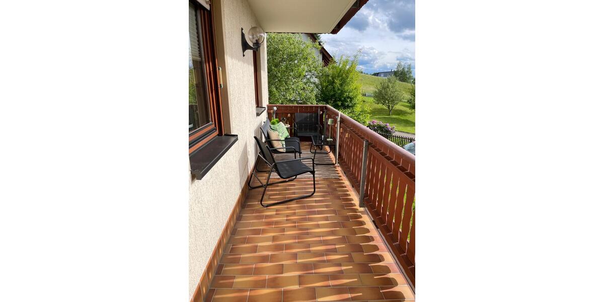 Wohnen auf Zeit Stollberg (Erzgebirge) - 3 Zimmer, 71 m&sup2;, 1.200&euro; | Angebot:25396122