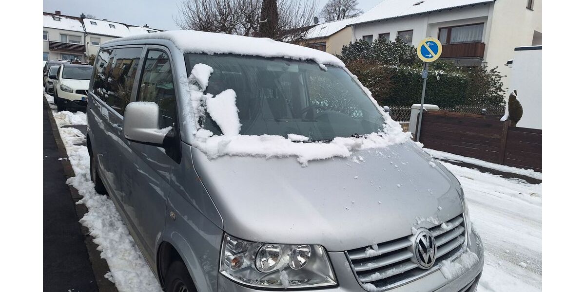 VW T5 Transporter 325.840 km 6.700 &euro; Braunschweig 38126
