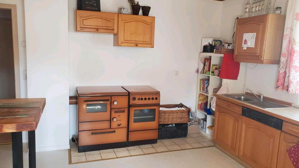 Erdgeschoßwohnung Bernhardswald - 5 Zimmer, 130 m&sup2;, 700&euro; | Angebot:26315189