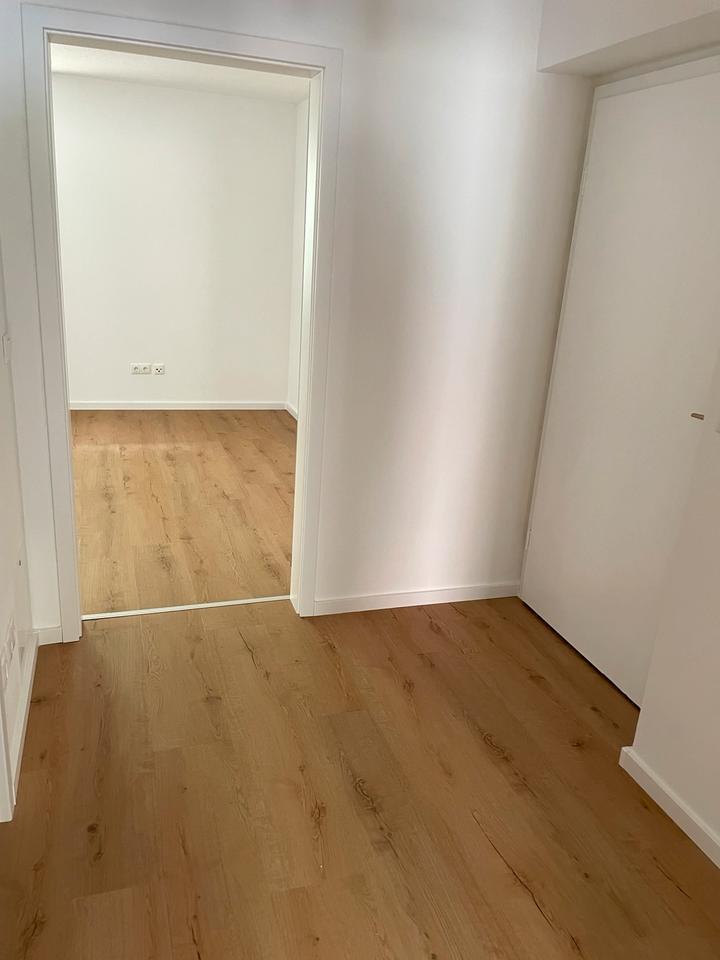 hochwertig sanierte 2-Zimmer Wohnung im Herzen von Dingolfing