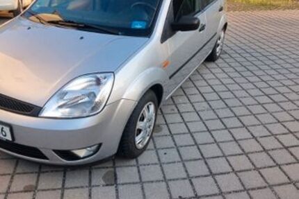 Ford Fiesta 84.800 km 2.100 &euro; Ansbach 91522