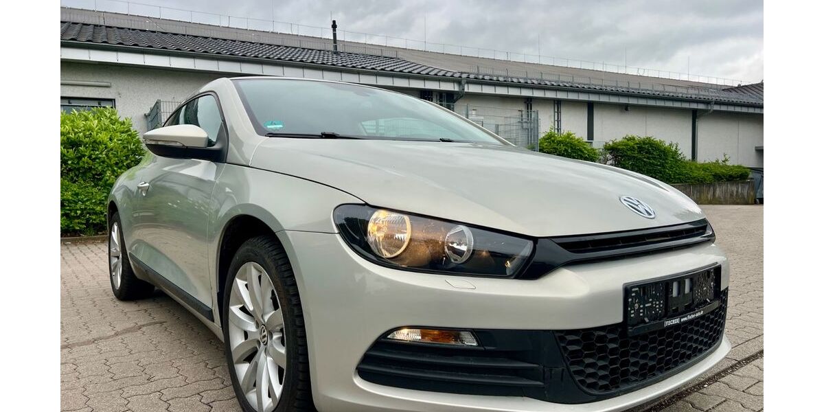 VW Scirocco 82.000 km 9.899 &euro; Eppelheim 69214