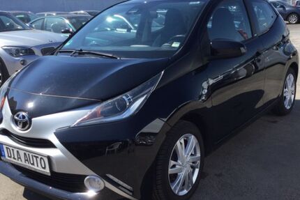 Toyota Aygo (X) 95.000 km 6.499 &euro; Bad Kreuznach 55543
