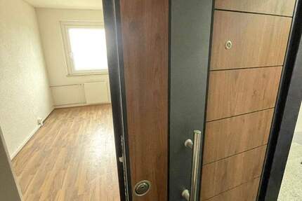 Wohnung Schneeberg Neustädtel - 3 Zimmer, 70 m&sup2;, 435&euro; | Angebot:25696288