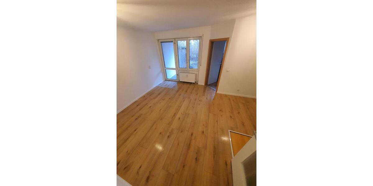 Etagenwohnung Schöneiche bei Berlin - 4 Zimmer, 83 m&sup2;, 1.328&euro; | Angebot:24980319