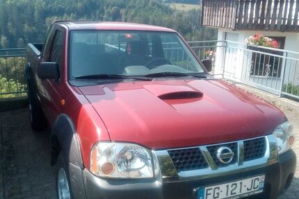 Nissan Navara 160.000 km 7.000 &euro; Kleines Wiesental 79692