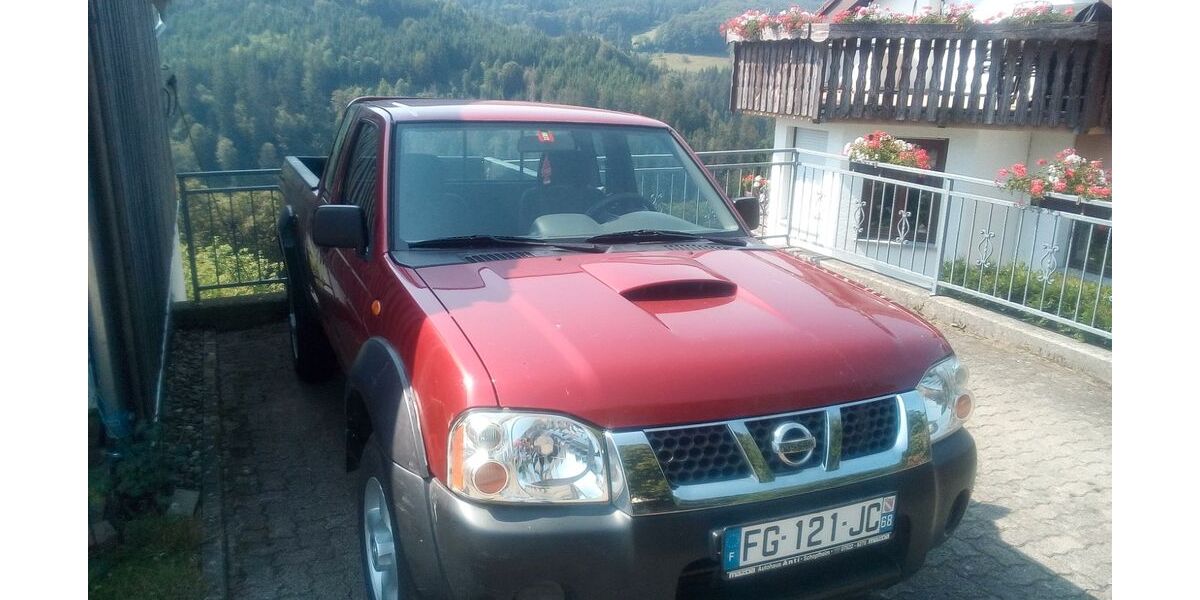 Nissan Navara 160.000 km 7.000 &euro; Kleines Wiesental 79692