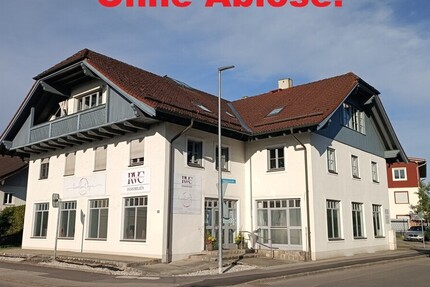 Voll ausgestatteter Friseursalon, kernsaniert 2019, klimatisiert, ablösefrei, sofort startklar! - Gewerbeobjekt Freilassing Freilassing | Angebot:23021567