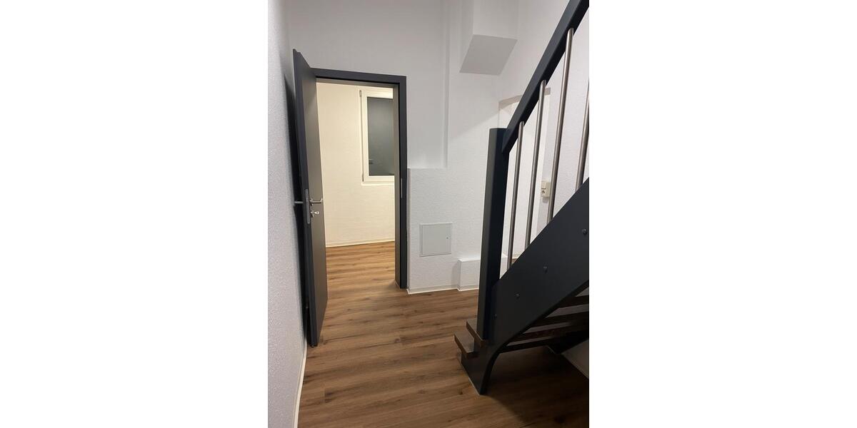 Reihenhaus Laage - 3 Zimmer, 120 m&sup2;, 350.000&euro; | Angebot:25157884