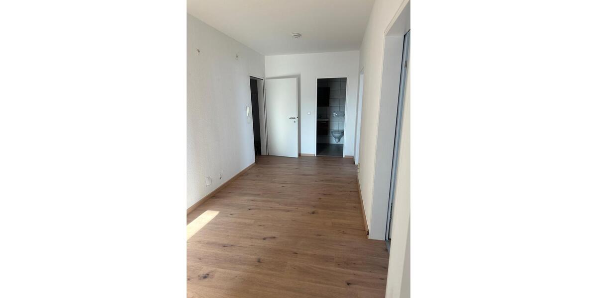 Etagenwohnung Bensheim - 3 Zimmer, 95 m&sup2;, 1.100&euro; | Angebot:26317159