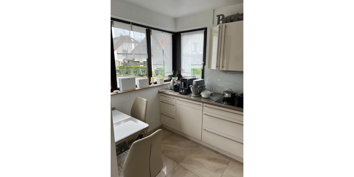 Charmantes 5-Zimmer-Haus mit Garten, Sauna & Doppelgarage 5 zimmer