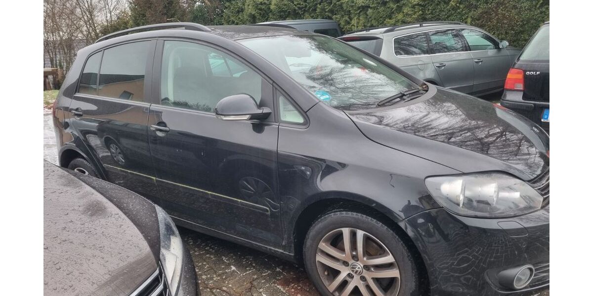 VW Golf Plus 67.500 km 8.999 &euro; Hemmoor 21745