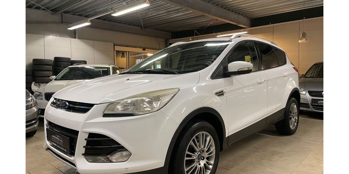 Ford Kuga 59.832 km 15.190 &euro; Esens 26427