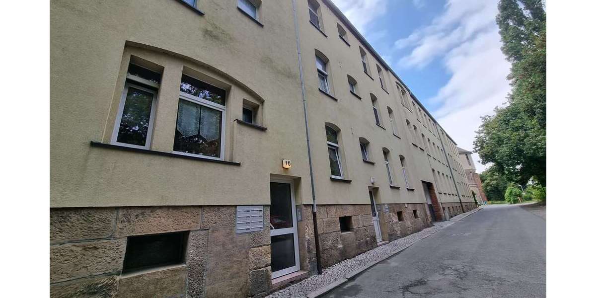 Etagenwohnung Halberstadt - 3 Zimmer, 70 m&sup2;, 350&euro; | Angebot:27129652