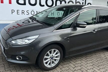 Ford S-Max 157.000 km 7.900 &euro; Homburg 66424