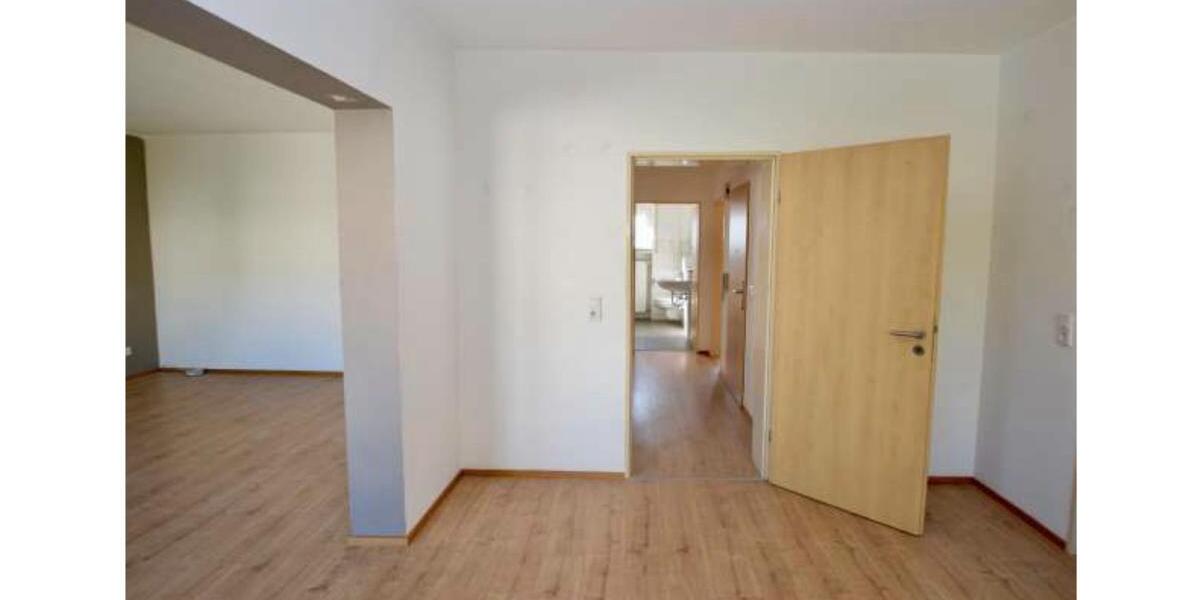 Helle, moderne 3 , 5 Zimmer Wohnung in bester Lage - Ostgebiet 3.5 zimmer