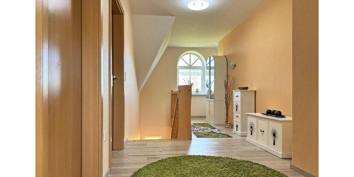 Einfamilienhaus Uplengen - 4 Zimmer, 140 m&sup2;, 1.200&euro; | Angebot:26235096