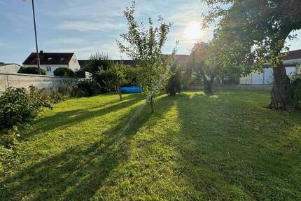 Teilbares Wohngrundstück in Nordendorf zu verkaufen.