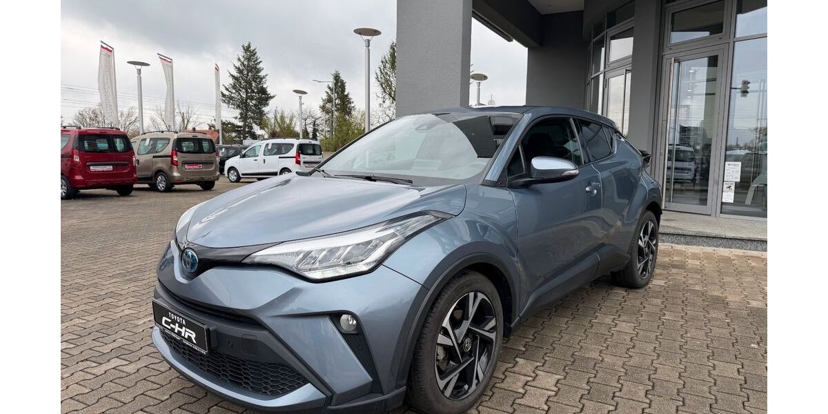 Toyota C-HR 24.200 km 24.488 &euro; Königsbrunn / Augsburg 86343