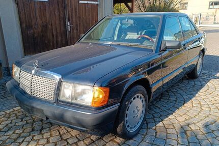 Mercedes-Benz 190 80.000 km 7.400 € Niederwiesa 09577