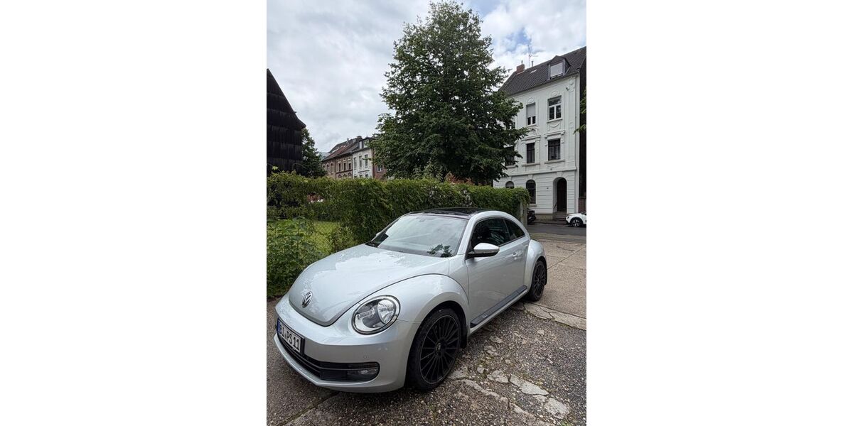 VW Beetle 137.153 km 8.990 &euro; Mönchengladbach 41236