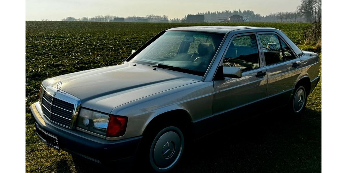 Mercedes-Benz 190 264.500 km 5.200 &euro; Eggermühlen 49577