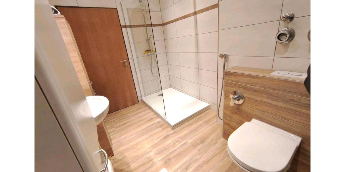 Etagenwohnung Landau an der Isar - 3 Zimmer, 78 m&sup2;, 212.000&euro; | Angebot:27033664