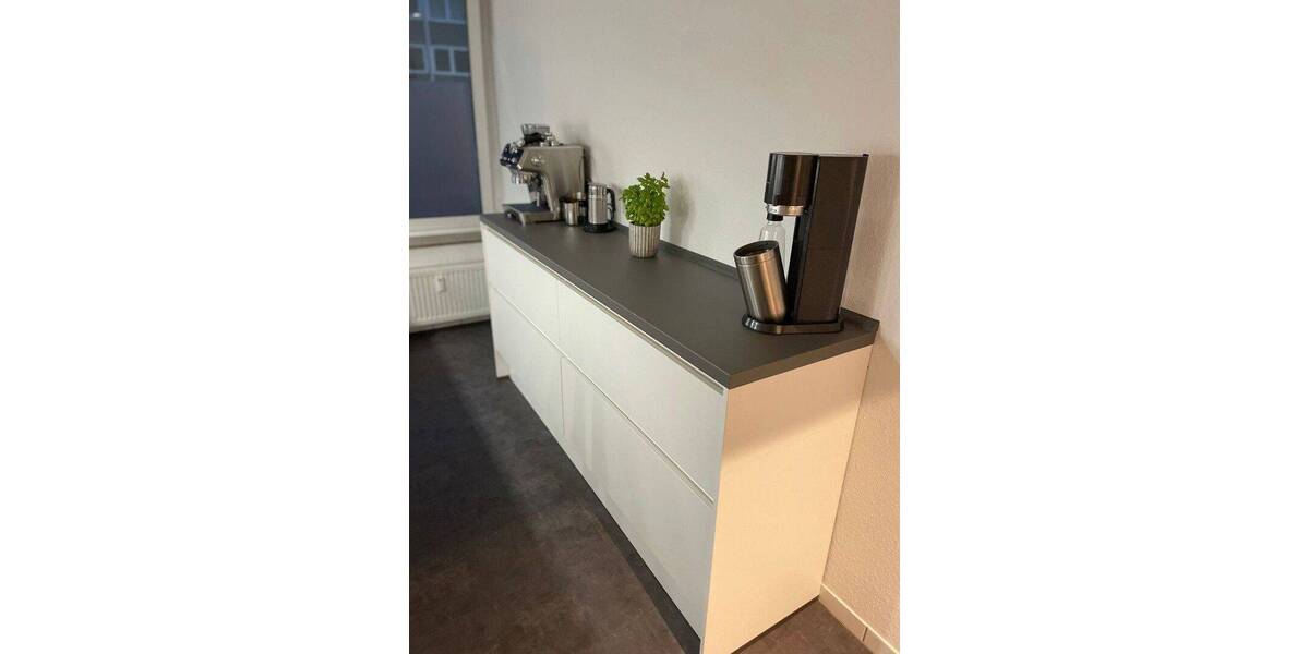 Etagenwohnung Düsseldorf Düsseltal - 3 Zimmer, 100 m&sup2;, 1.800&euro; | Angebot:26805160