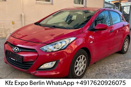 Hyundai i30 102.000 km 5.950 &euro; Berlin 13359