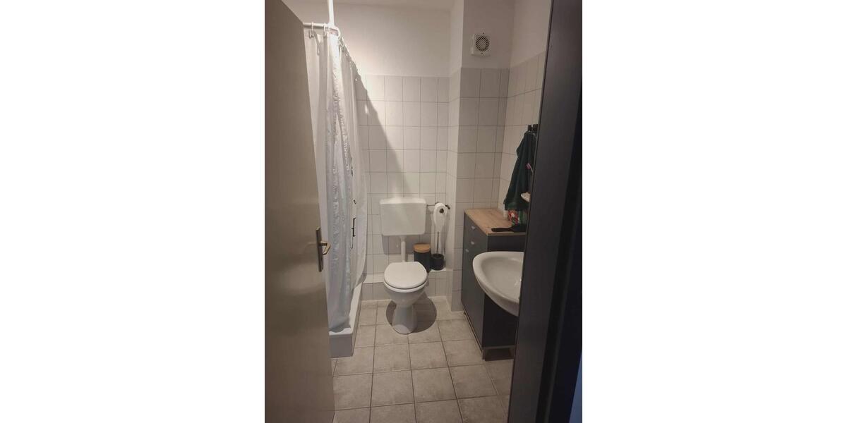 2 Zimmer Wohnung mit Dachgeschoss Ostgroßefehn Ohne Kaution 2 zimmer