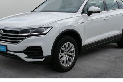 VW Touareg 120.500 km 33.380 &euro; Kreuzwertheim 97892