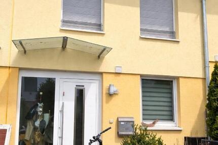 Haus Sindelfingen Darmsheim - 5 Zimmer, 136 m&sup2;, 1.980&euro; | Angebot:25216520