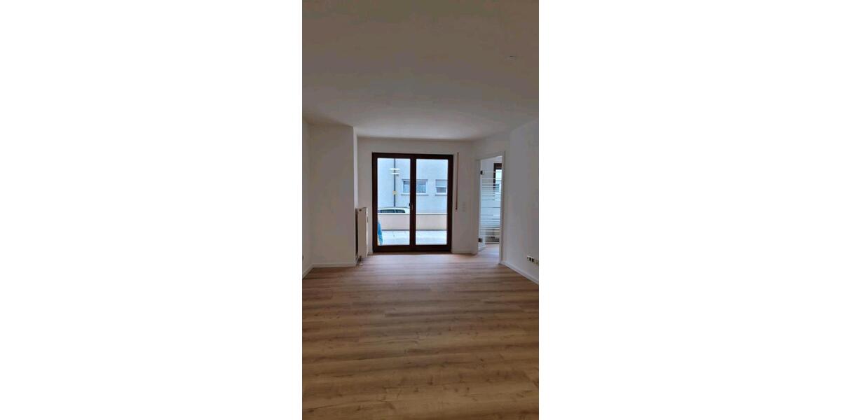 Erdgeschoßwohnung Göppingen - 2.5 Zimmer, 72 m&sup2;, 1.100&euro; | Angebot:26691648