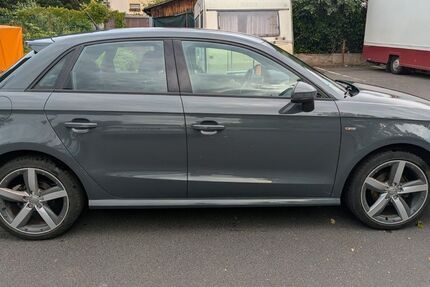 Audi A1 100.780 km 10.000 &euro; Offenbach 63069